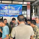 Jumat Berbagi Polsek Metro Kebayoran Baru, Tebar Kepedulian Melalui Pembagian 120 Nasi Kotak IMG-20260717-WA0018